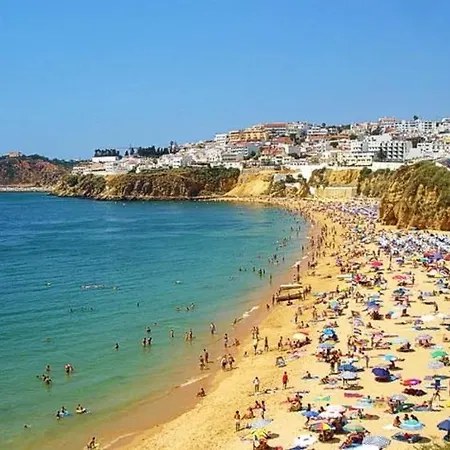 Luxury 2-bed With Huge Pool - Apartment Albufeira